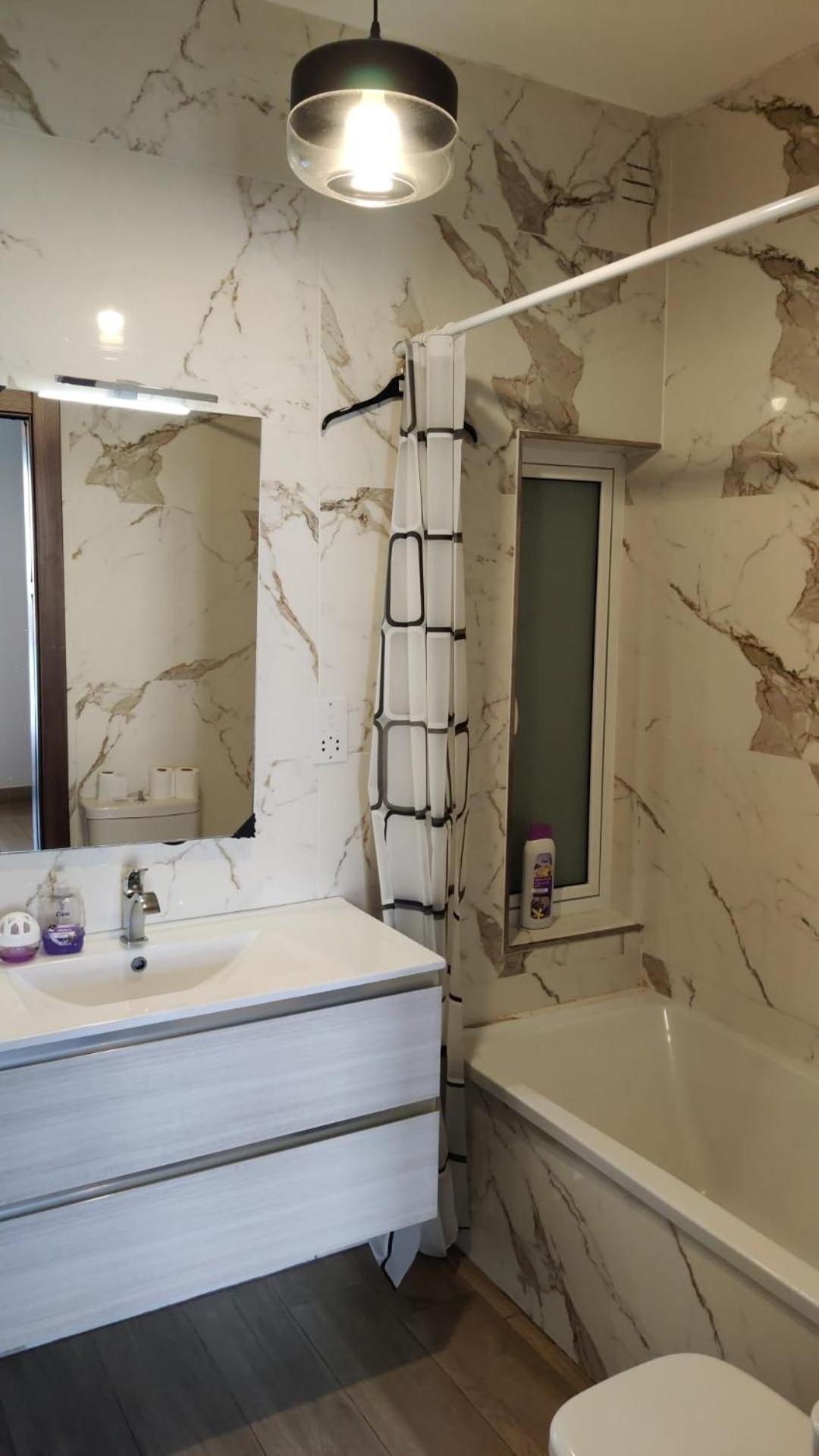Airport Accommodation Bedroom With Bathroom Self Check In And Self Check Out Air-Condition Included Mqabba Zewnętrze zdjęcie